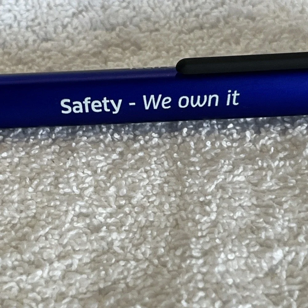 United Airlines Tech Ops Twist Ballpoint Pen Safety -we Own It